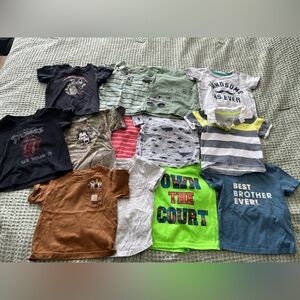 Lot of 13 tshirts